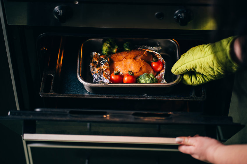 Thinking about oven seal replacement? Appliance Repair Coquitlam is here to provide expert tips and solutions to keep your oven working efficiently!