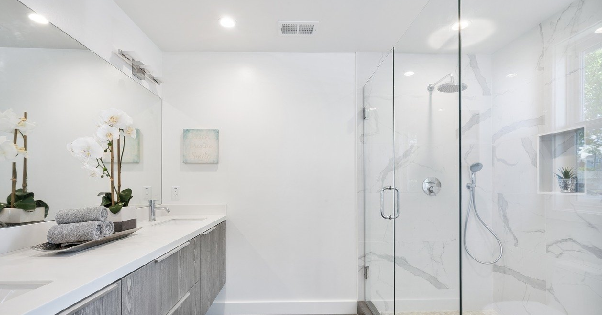 How to Clean a Bathroom Fan: DIY Hacks